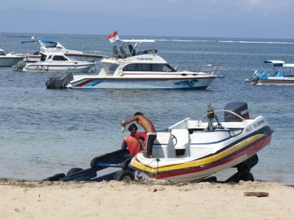 Speed Boat Siap Membawa Penumpang, Nusa Dua, Bali